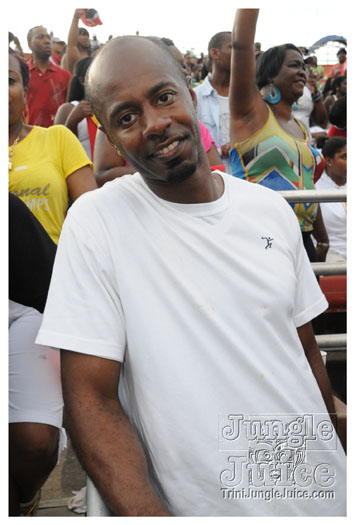 machel_six_flags_2010-085