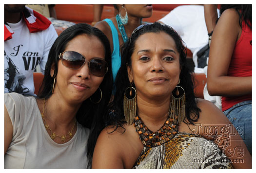 machel_six_flags_2010-094