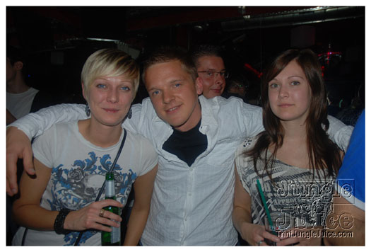 mango_tree_10_anniv_sept17-017