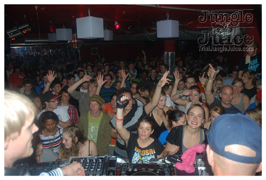 mango_tree_10_anniv_sept17-025