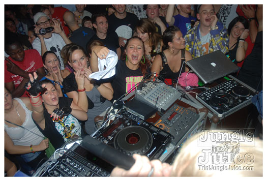 mango_tree_10_anniv_sept17-043