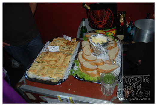 mango_tree_10_anniv_sept17-051