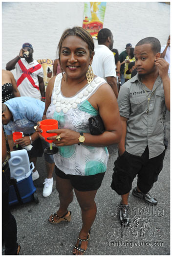 maracas_cooler_fete_aug8-070