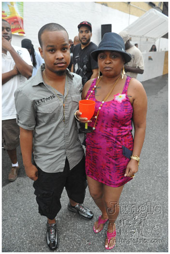 maracas_cooler_fete_aug8-071