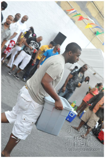 maracas_cooler_fete_aug8-075