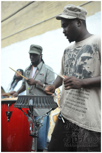 maracas_cooler_fete_aug8-094