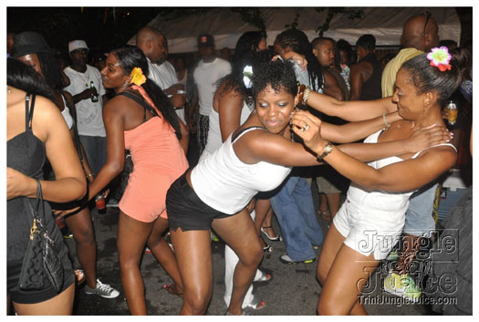 maracas_cooler_fete_aug8-130