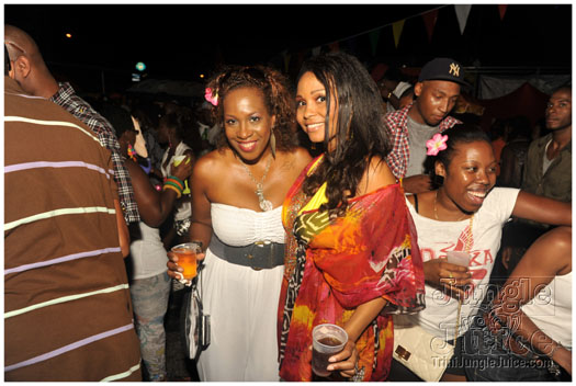 maracas_cooler_fete_aug8-200