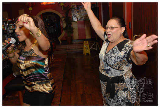 marcia_miranda_live_nov12-062