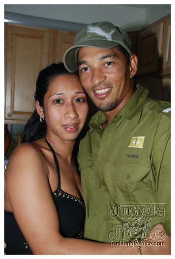 mascots_intl_2010_band_launch-002