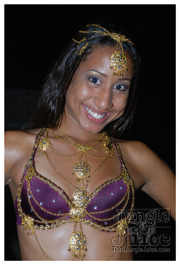 mascots_intl_2010_band_launch-036