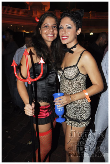 mask_halloween_2010-010