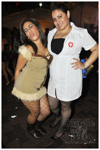 mask_halloween_2010-011