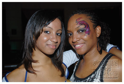 mask_halloween_2010-019