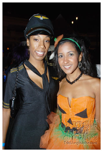 mask_halloween_2010-049