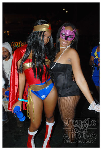 mask_halloween_2010-063