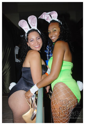 mask_halloween_2010-092