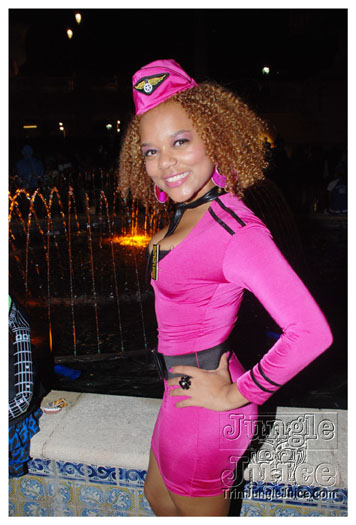 mask_halloween_2010-101