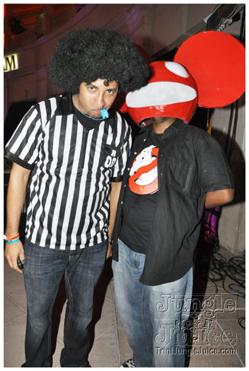 mask_halloween_2010-115