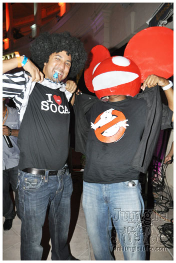 mask_halloween_2010-116