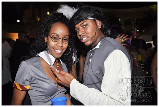 mask_halloween_2010-134