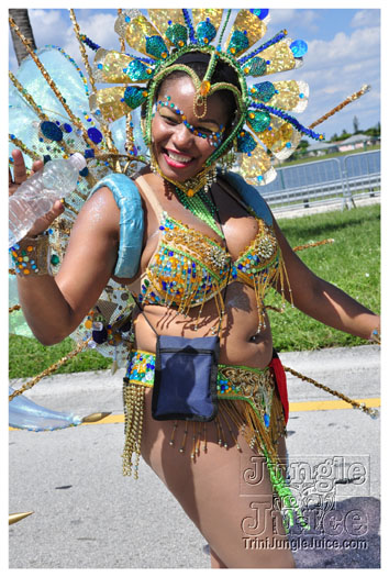 miami_cval_parade_2010_pt1-011