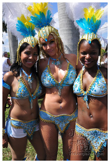 miami_cval_parade_2010_pt1-016