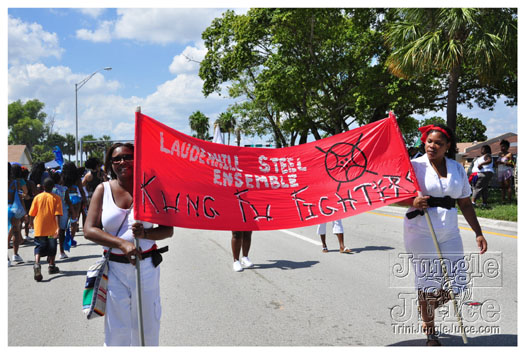 miami_cval_parade_2010_pt1-022
