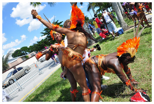 miami_cval_parade_2010_pt1-038