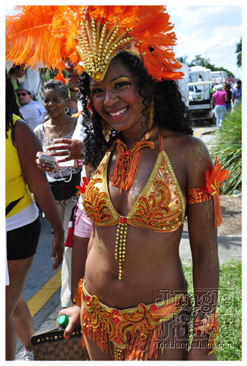 miami_cval_parade_2010_pt1-040