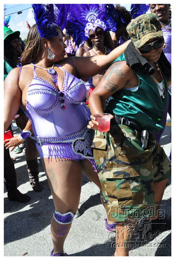 miami_cval_parade_2010_pt1-045