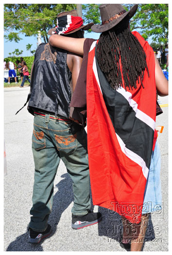 miami_cval_parade_2010_pt1-094