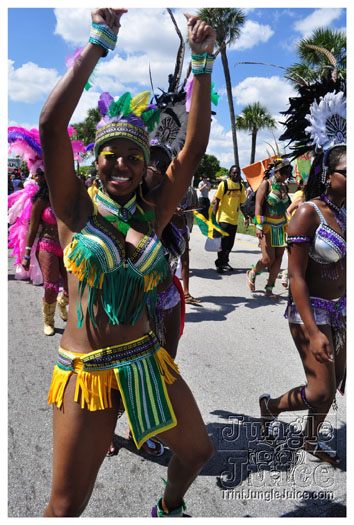 miami_cval_parade_2010_pt2-004