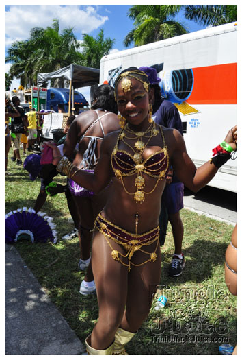 miami_cval_parade_2010_pt2-015