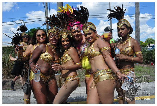 miami_cval_parade_2010_pt2-018