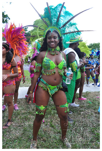 miami_cval_parade_2010_pt2-023