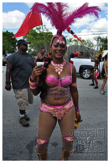 miami_cval_parade_2010_pt2-025