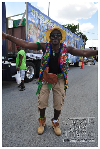 miami_cval_parade_2010_pt2-034