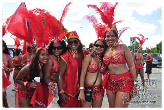 miami_cval_parade_2010_pt2-039