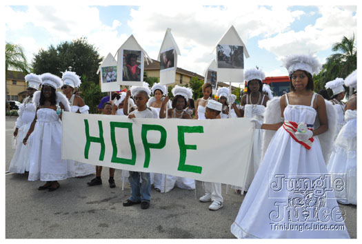 miami_cval_parade_2010_pt2-045