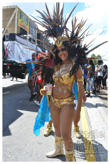 miami_cval_parade_2010_pt2-055