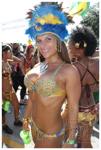 miami_cval_parade_2010_pt3-014