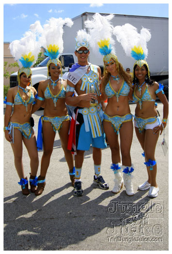 miami_cval_parade_2010_pt3-025