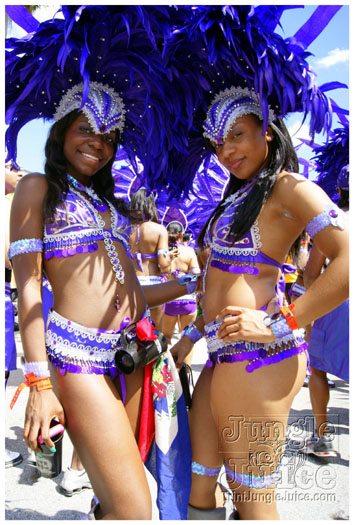 miami_cval_parade_2010_pt3-056