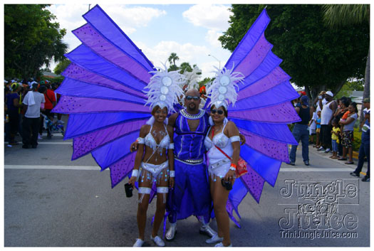 miami_cval_parade_2010_pt3-082