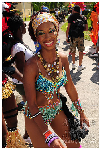 miami_cval_parade_2010_pt4-034