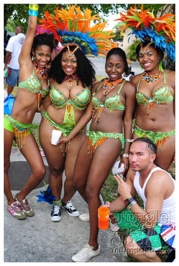 miami_cval_parade_2010_pt4-089