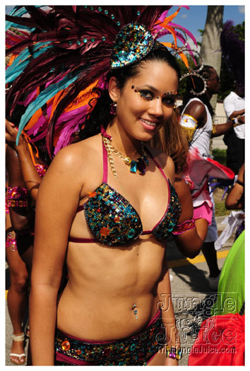 miami_cval_parade_2010_pt4-092