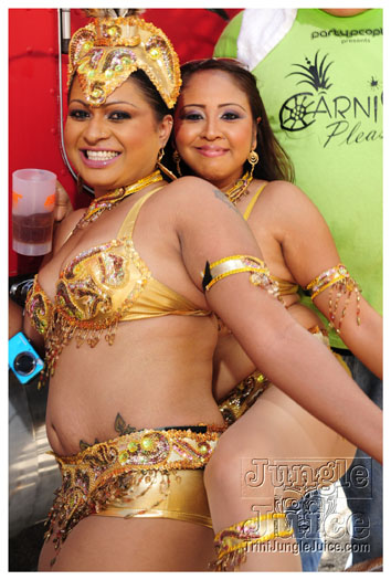 miami_cval_parade_2010_pt4-129