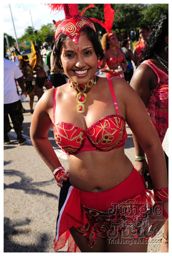 miami_cval_parade_2010_pt5-008